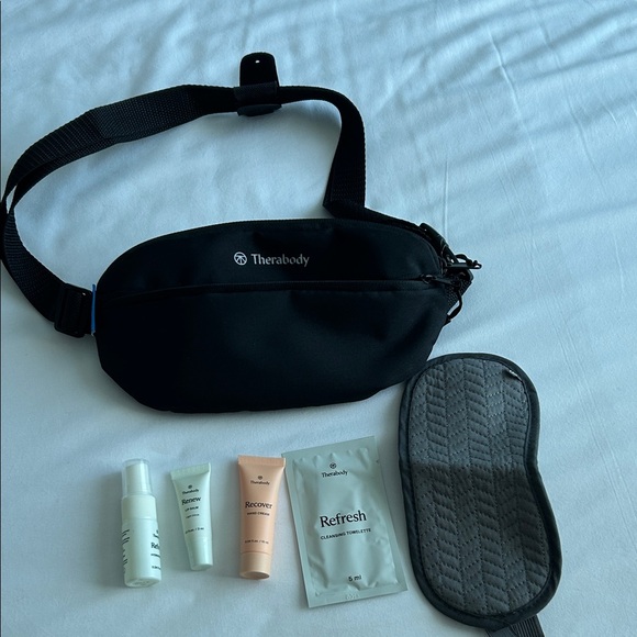 Therabody, Travel beauty set - Picture 1 of 7